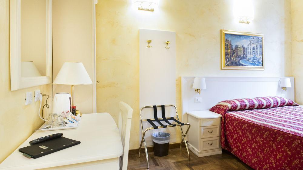Domus Trevi Panzió Róma Kültér fotó